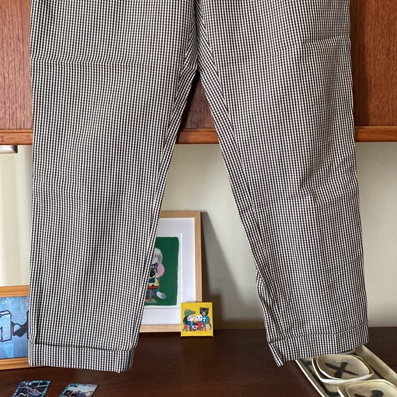 Uniqlo black and white checkered pants/slacks - Picture 3 of 10